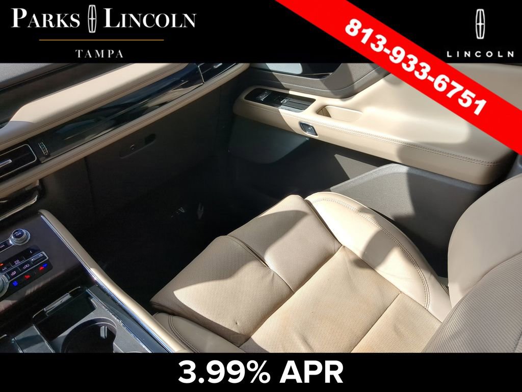 Certified 2020 Lincoln Aviator Reserve w/ Equipment Group 201A image 14