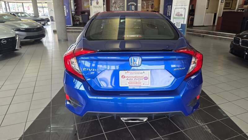 Used 2019 Honda Civic Sport image 7