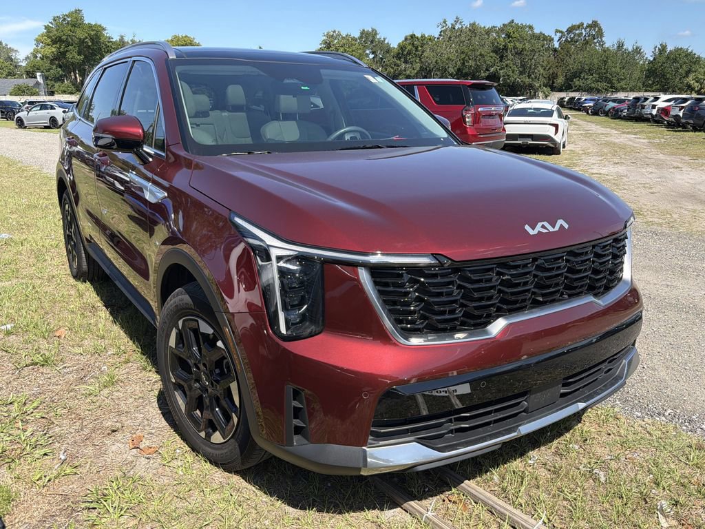 Certified 2025 Kia Sorento S w/ Panoramic Sunroof Package FWD image 1