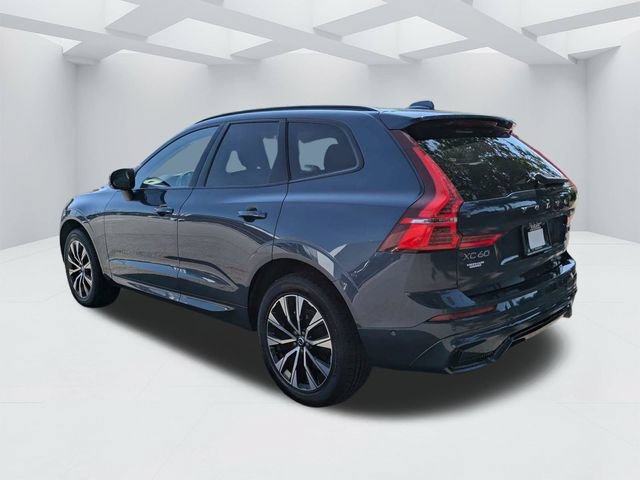 Certified 2025 Volvo XC60 B5 Plus AWD/4WD image 7