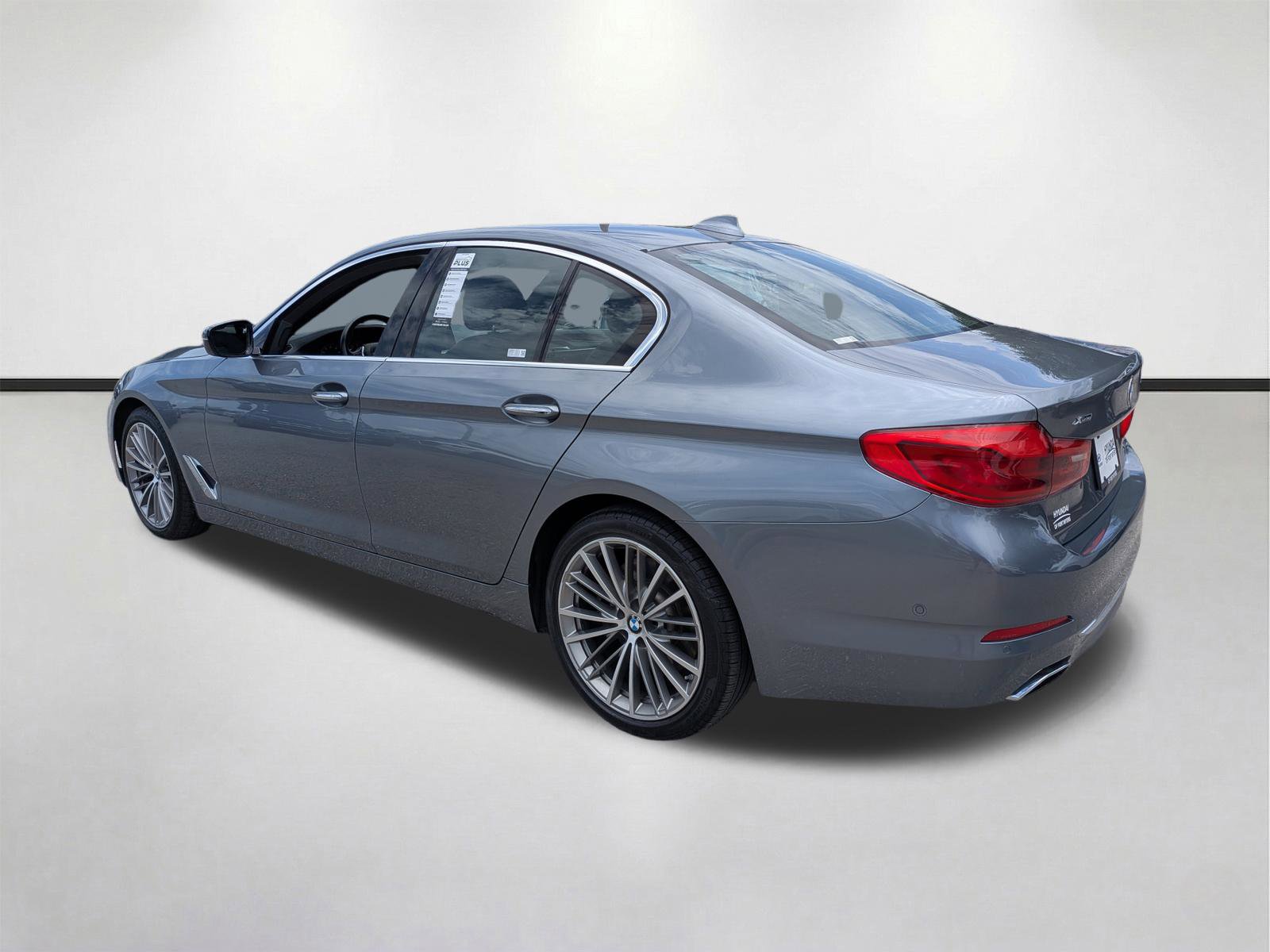 Used 2017 BMW 540i xDrive AWD/4WD image 6