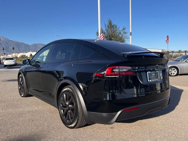 Used 2024 Tesla Model X Plaid image 3