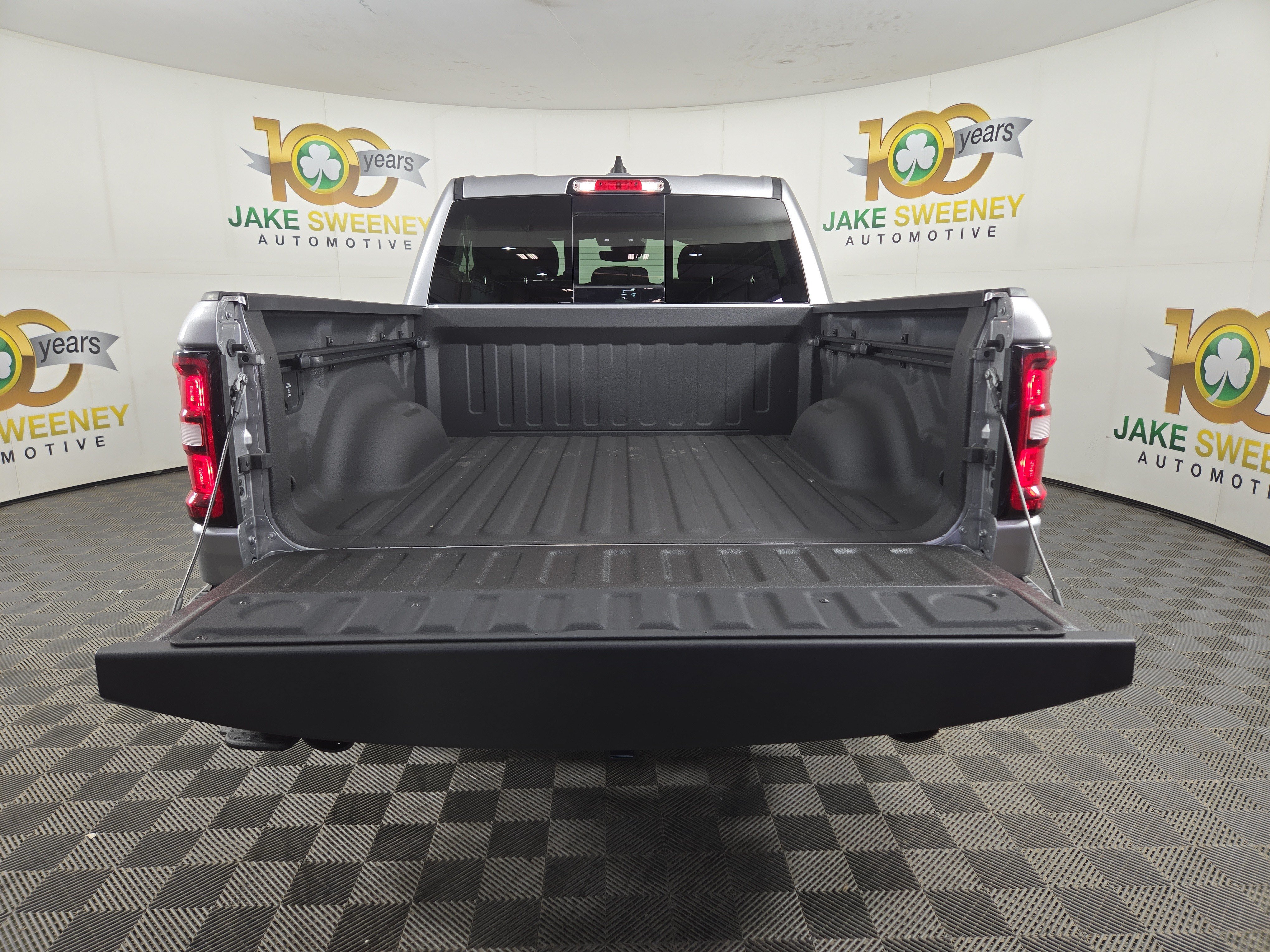 Certified 2025 RAM 1500 Big Horn AWD/4WD image 33
