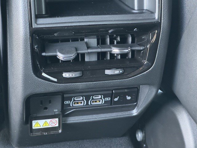 New 2025 Jeep Grand Cherokee Limited image 31