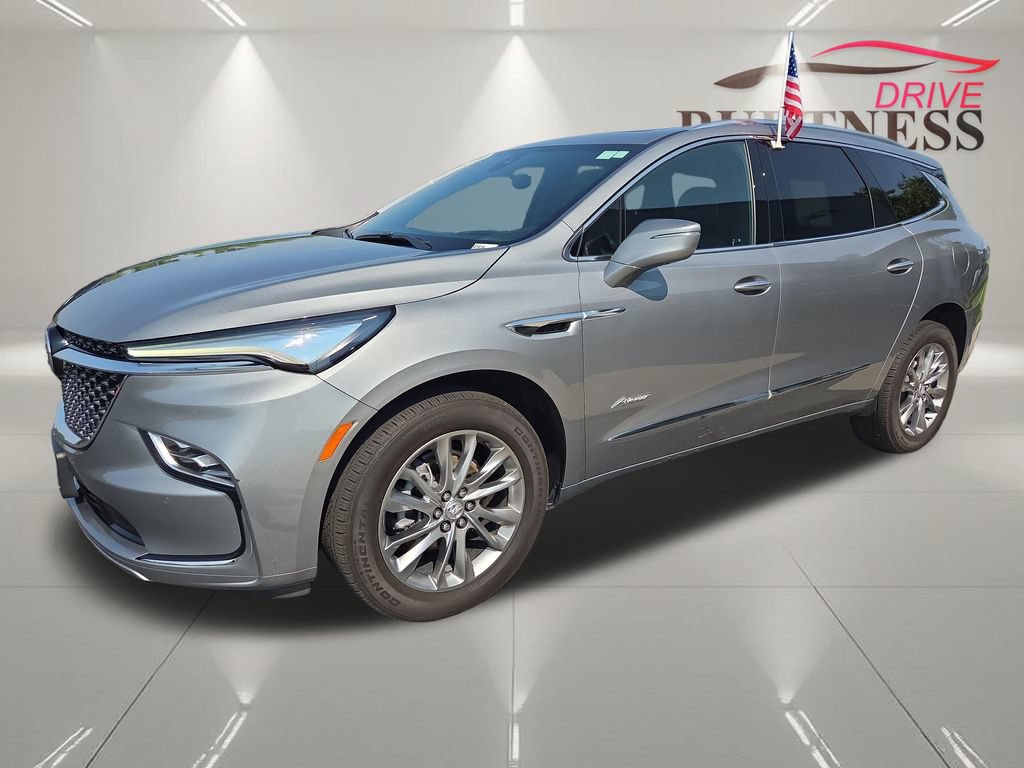 Certified 2023 Buick Enclave Avenir w/ Avenir Technology Package AWD/4WD image 4