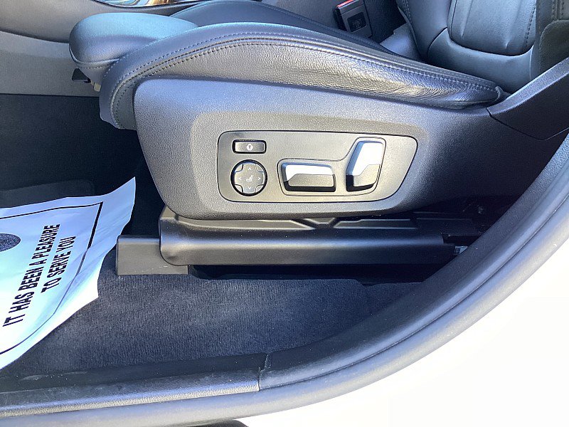 Used 2021 BMW X3 sDrive30i w/ Convenience Package image 10