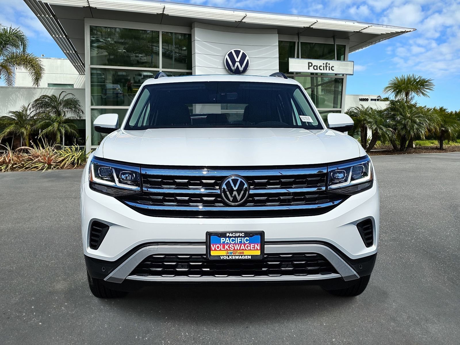 Used 2022 Volkswagen Atlas SE AWD/4WD image 2