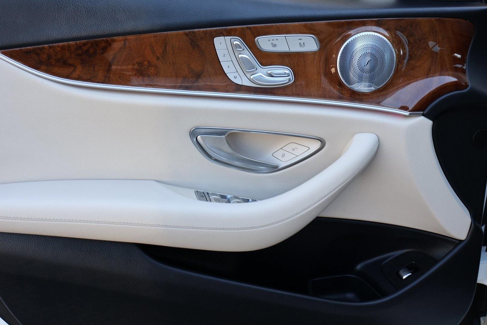 Used 2018 Mercedes-Benz E 300 image 10