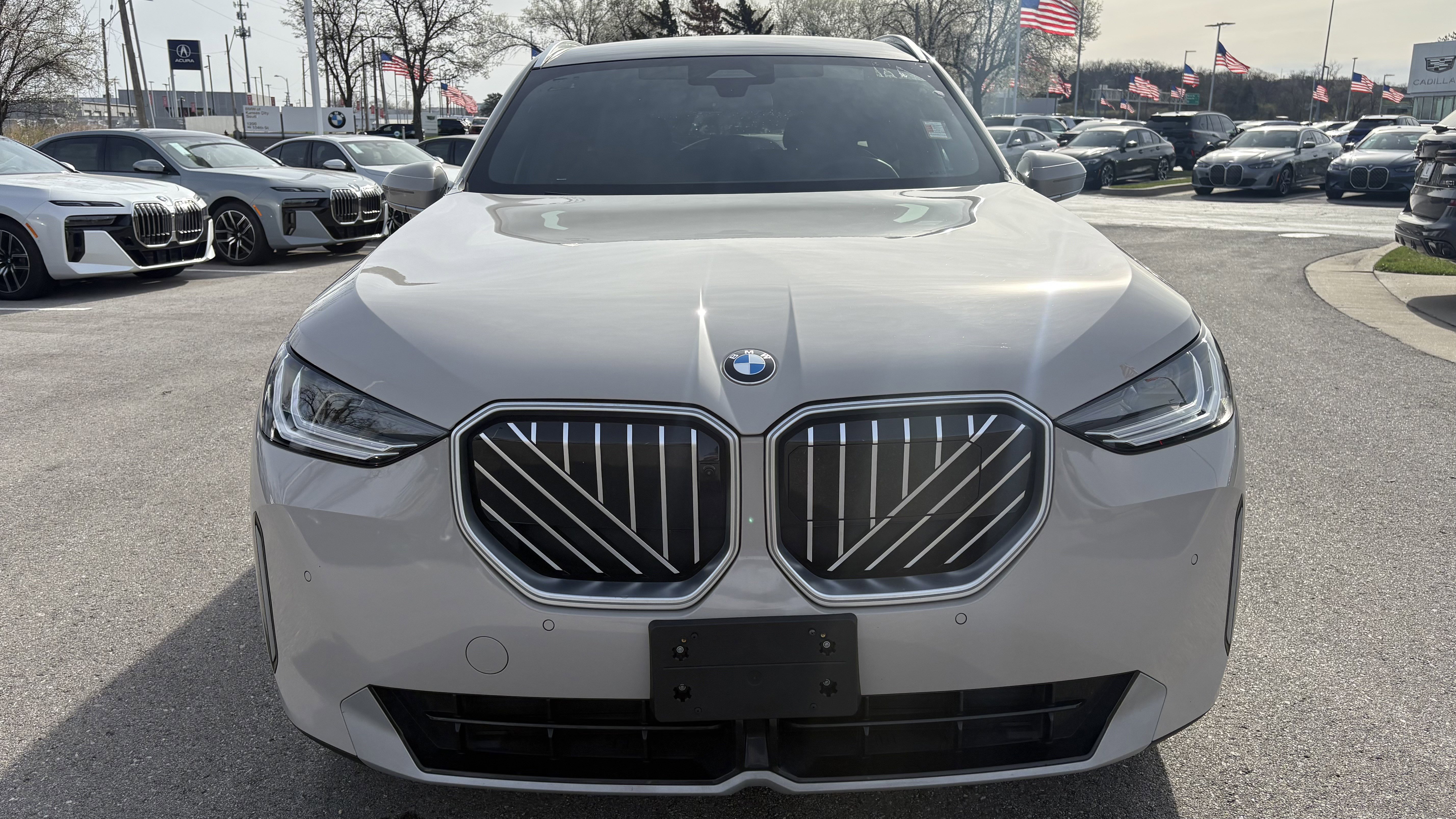 Certified 2025 BMW X3 xDrive30i AWD/4WD image 3