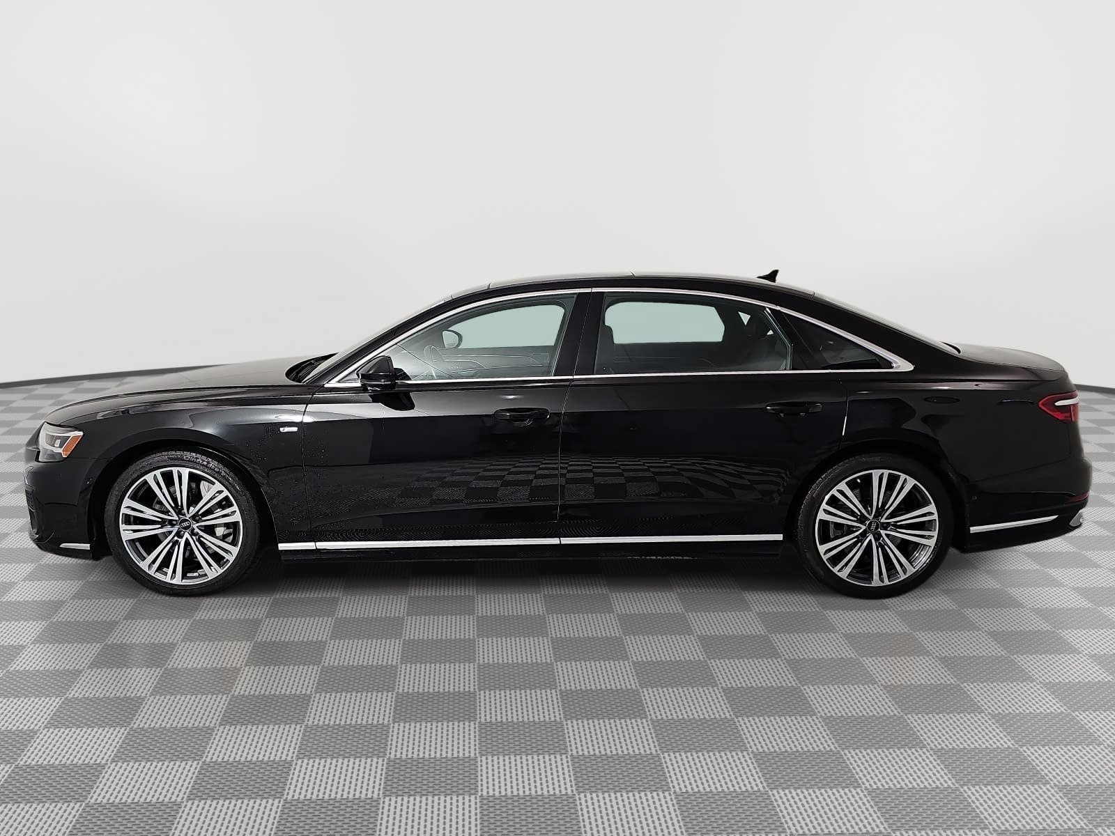 Used 2023 Audi A8 L 3.0T w/ Executive Package AWD/4WD image 5