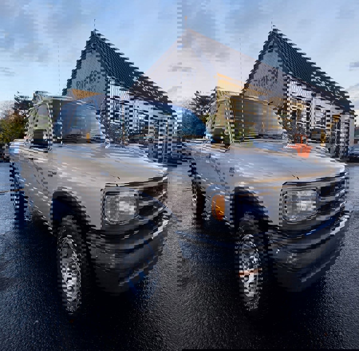 Used 1997 MAZDA B-Series Pickup 4x4 Cab Plus B4000 image 2