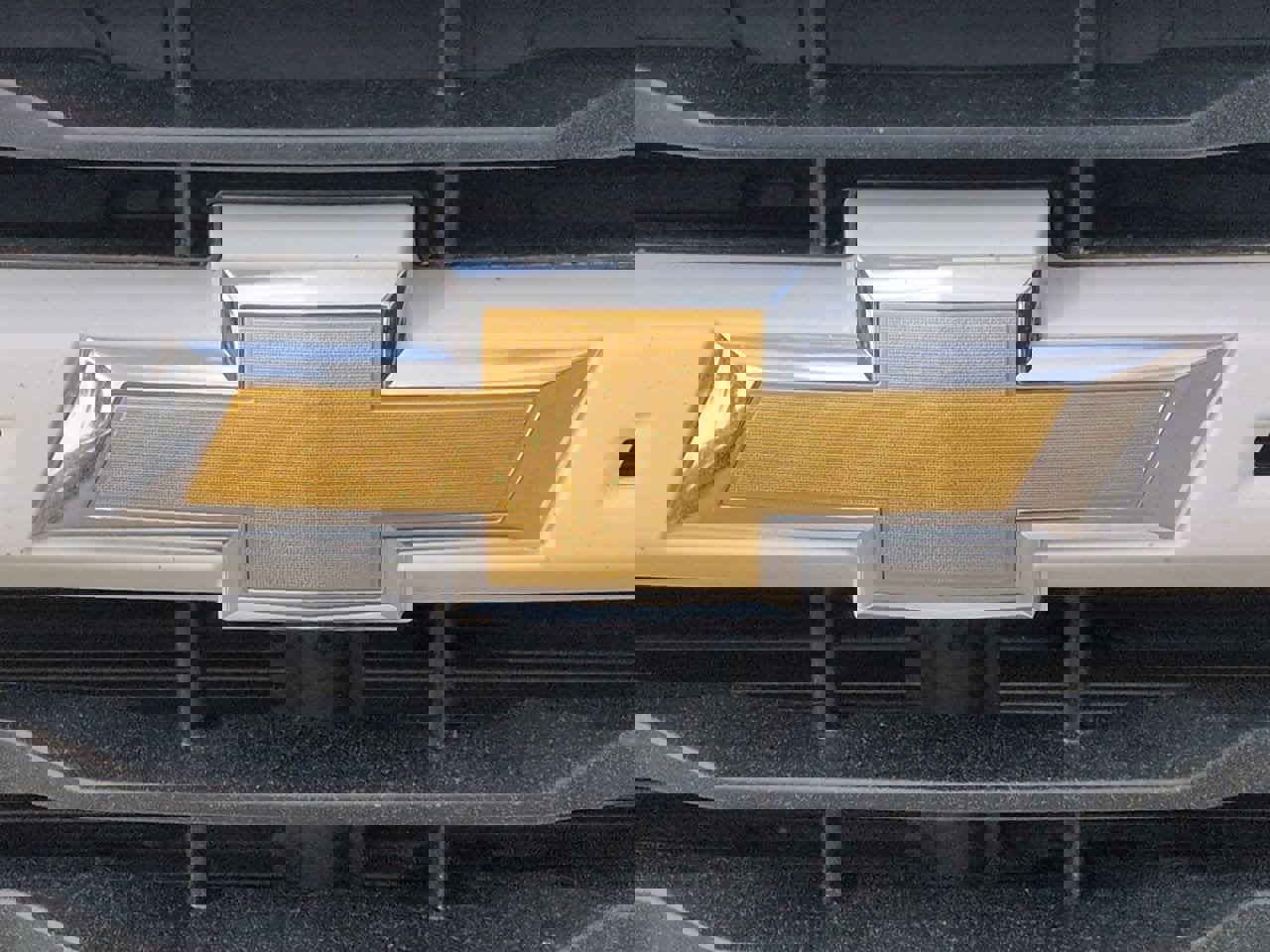 Used 2024 Chevrolet Silverado 2500 Custom w/ Custom Value Package image 5