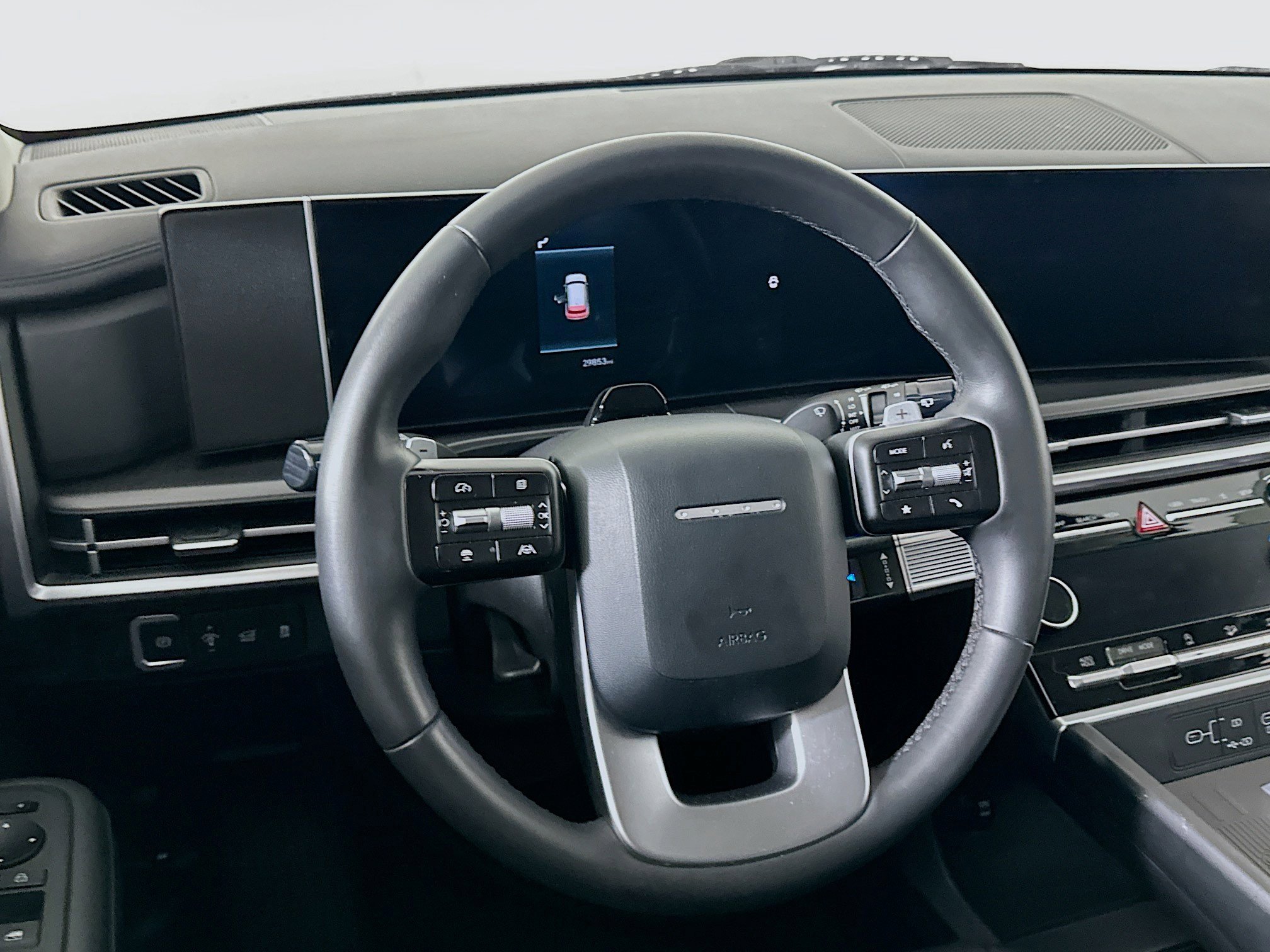 Used 2025 Hyundai Santa Fe SEL FWD image 18