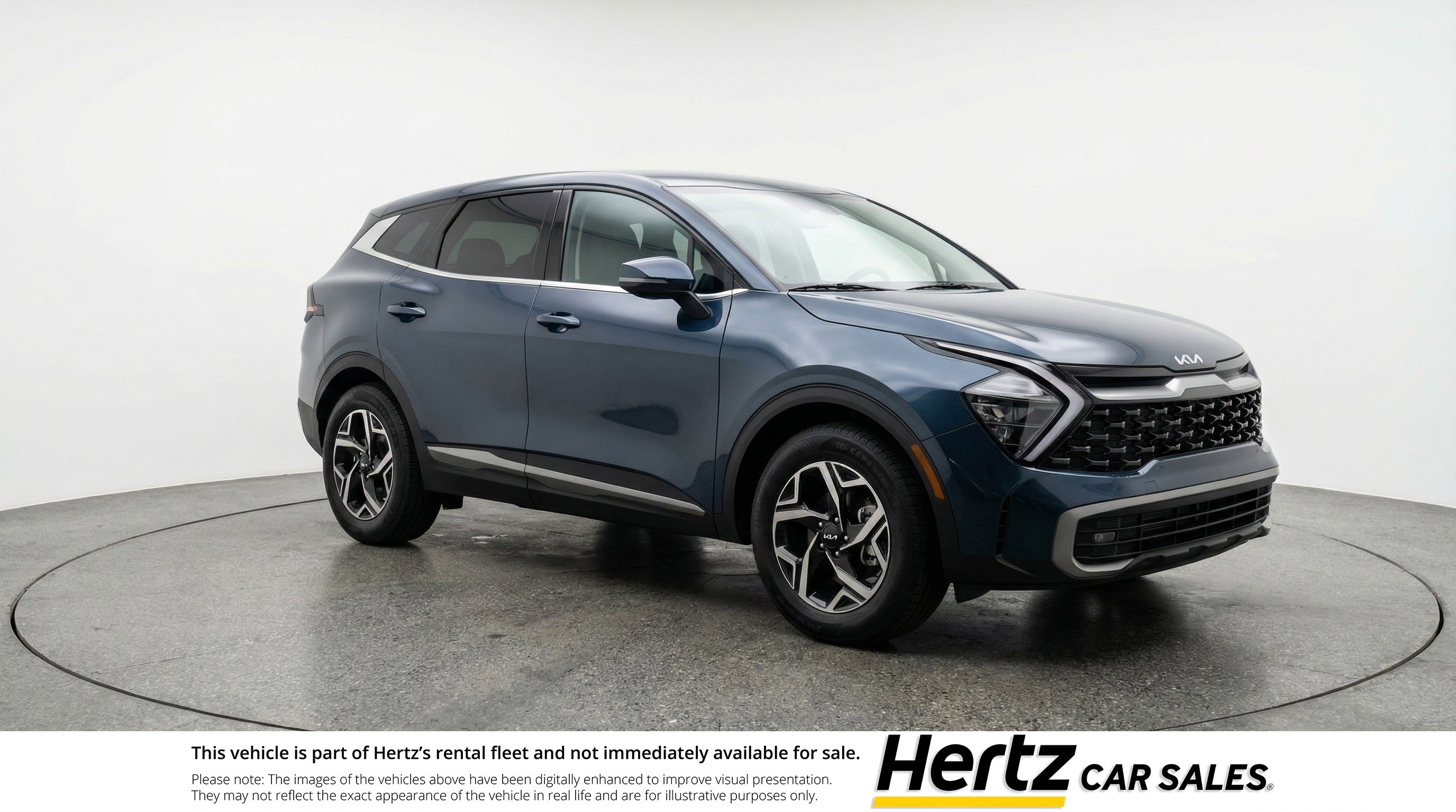 Used 2025 Kia Sportage LX video 1