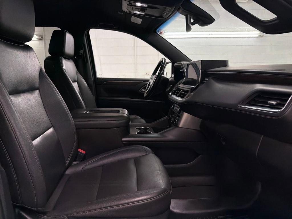 Used 2022 Chevrolet Suburban Z71 w/ Z71 Off-Road Package image 21