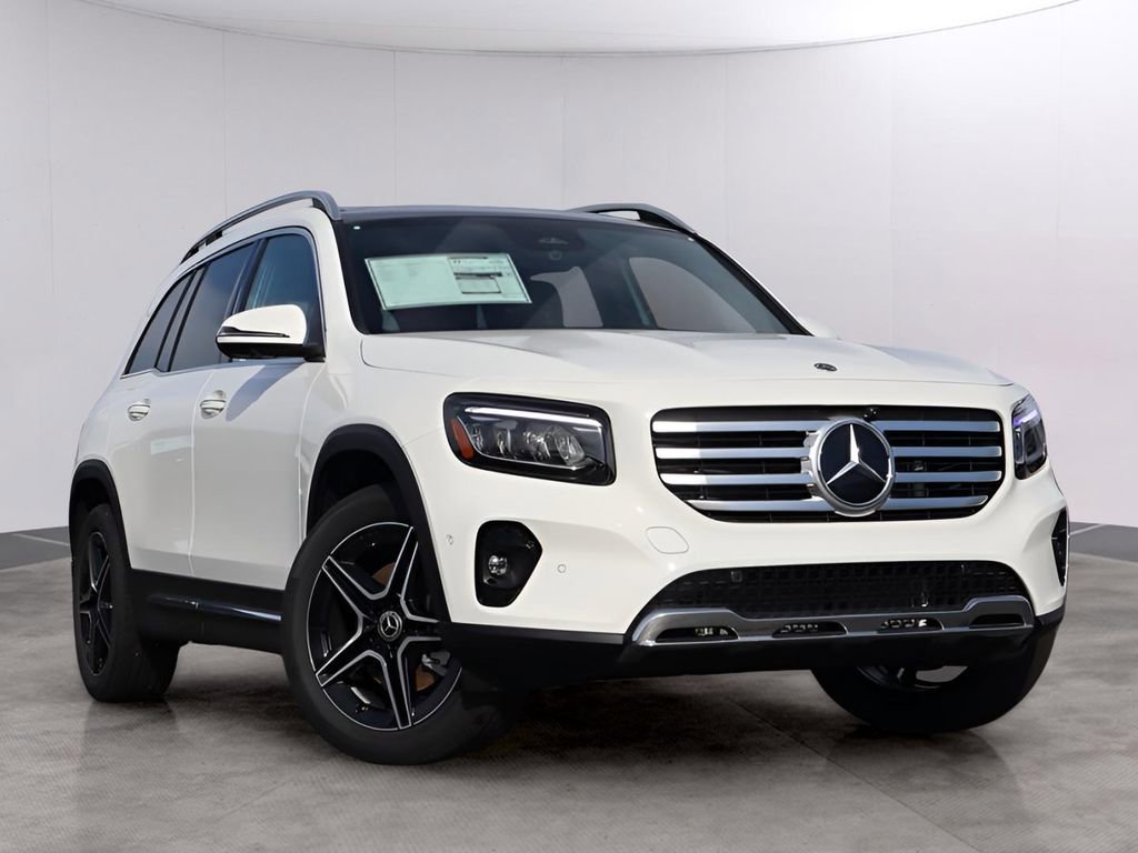 New 2026 Mercedes-Benz GLB 250 4MATIC image 1