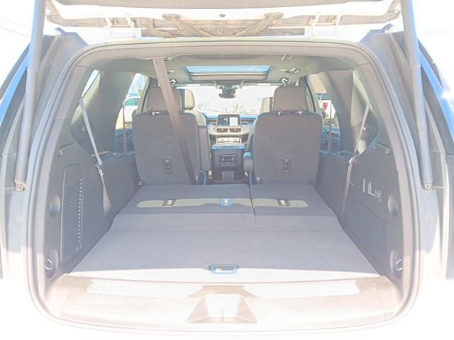 Used 2023 Chevrolet Tahoe High Country image 42