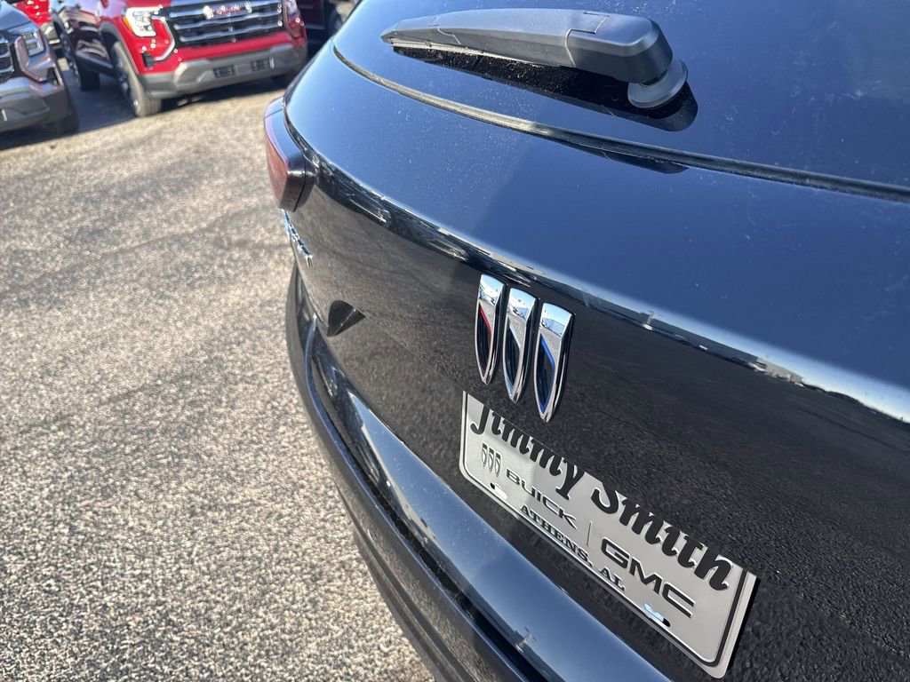 Certified 2025 Buick Envision Sport Touring image 38