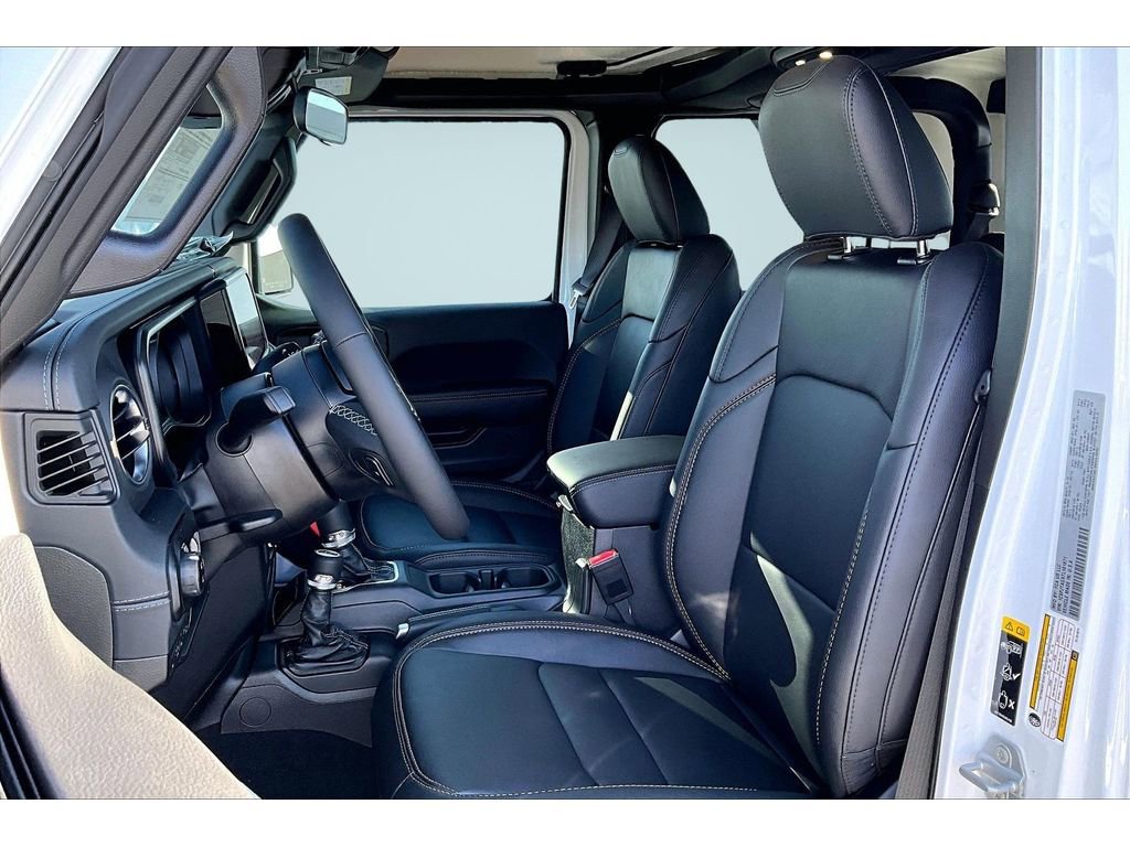 New 2026 Jeep Gladiator Overland AWD/4WD image 12