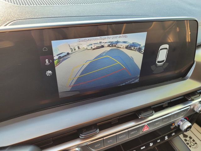 Used 2024 Kia Telluride LX image 12