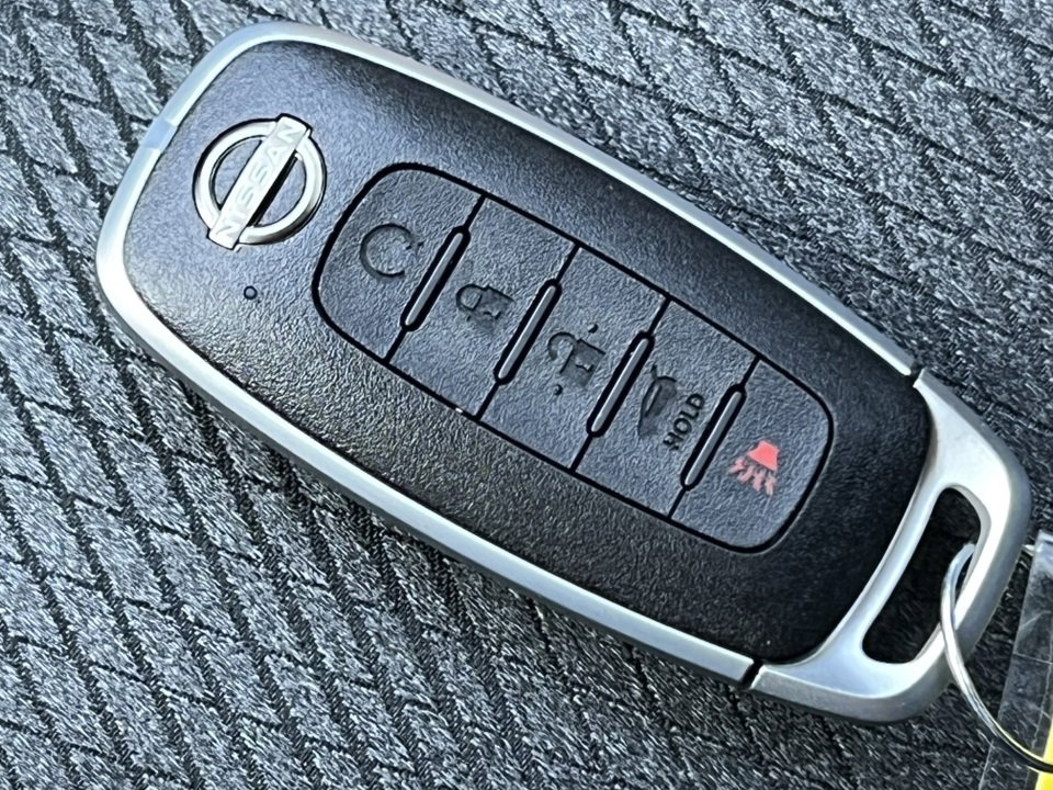 Used 2026 Nissan Rogue SV image 26