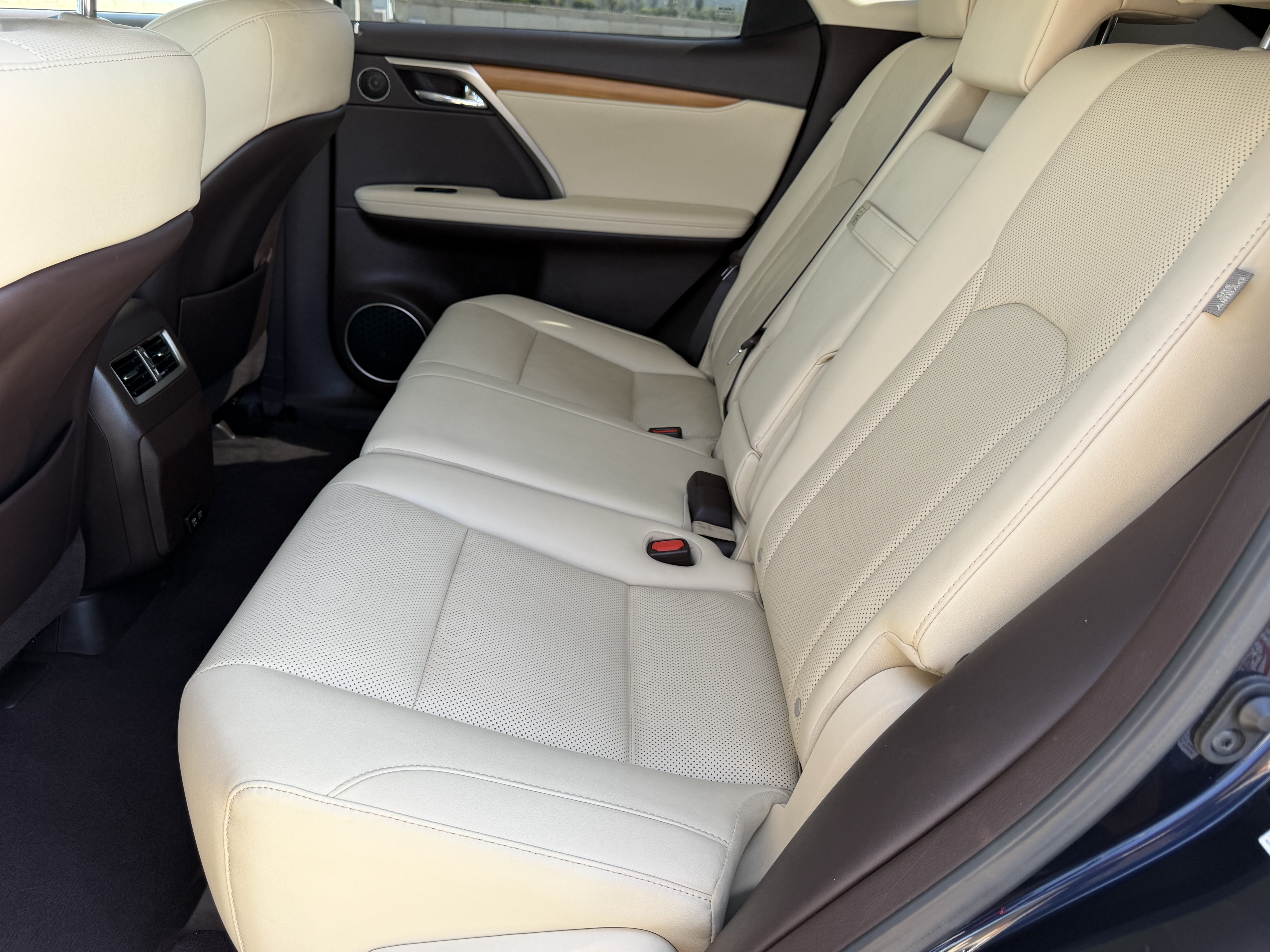 Used 2020 Lexus RX 350 AWD w/ Premium Package image 36
