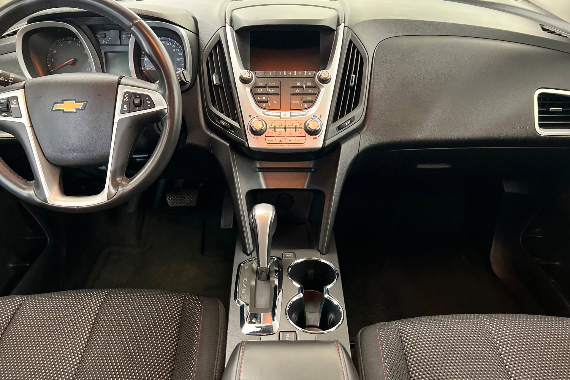 Used 2015 Chevrolet Equinox LT w/ Driver Convenience Package FWD image 14