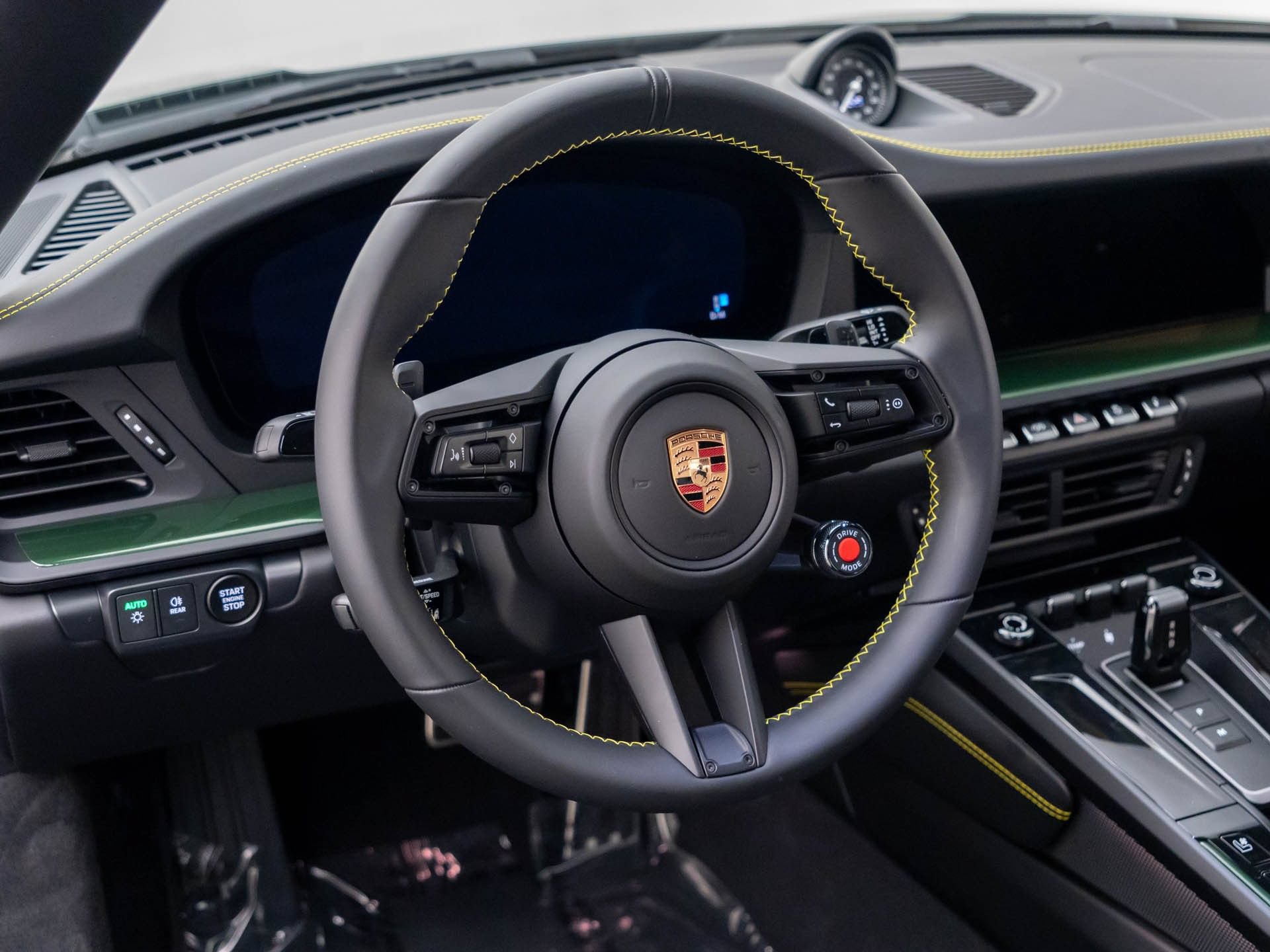 Certified 2026 Porsche 911 Carrera RWD image 12