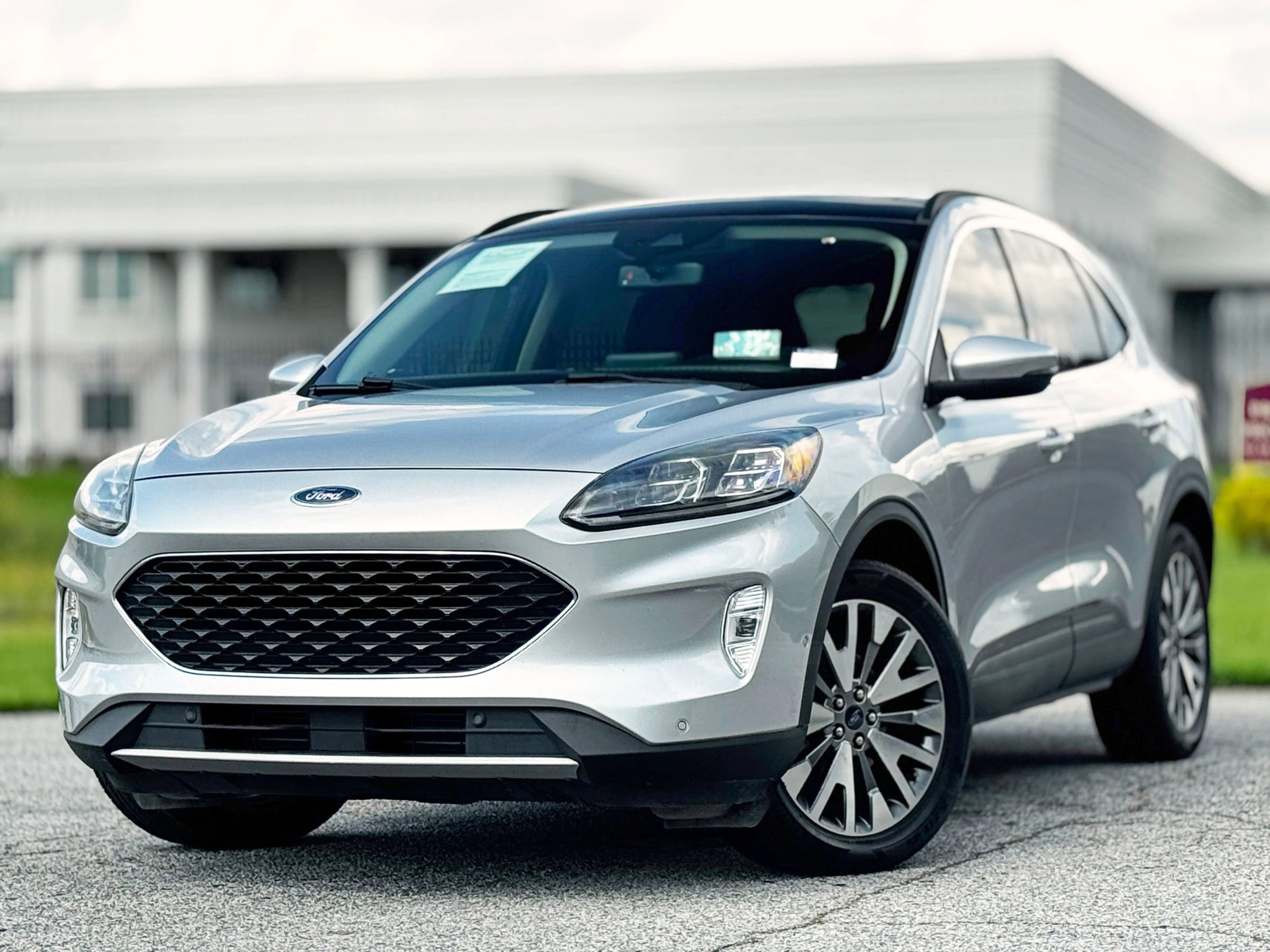 Used 2020 Ford Escape Titanium w/ Titanium Premium Package 2.0