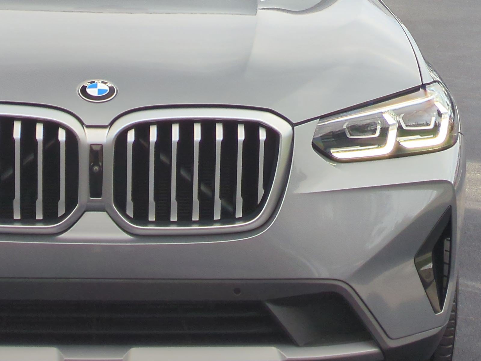 Used 2023 BMW X3 sDrive30i w/ Convenience Package RWD image 5