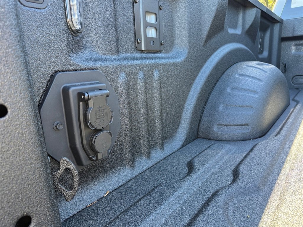 New 2026 Ford F350 Platinum image 18