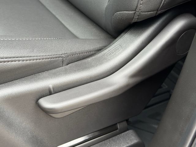 Used 2026 Chevrolet Silverado 1500 W/T image 24