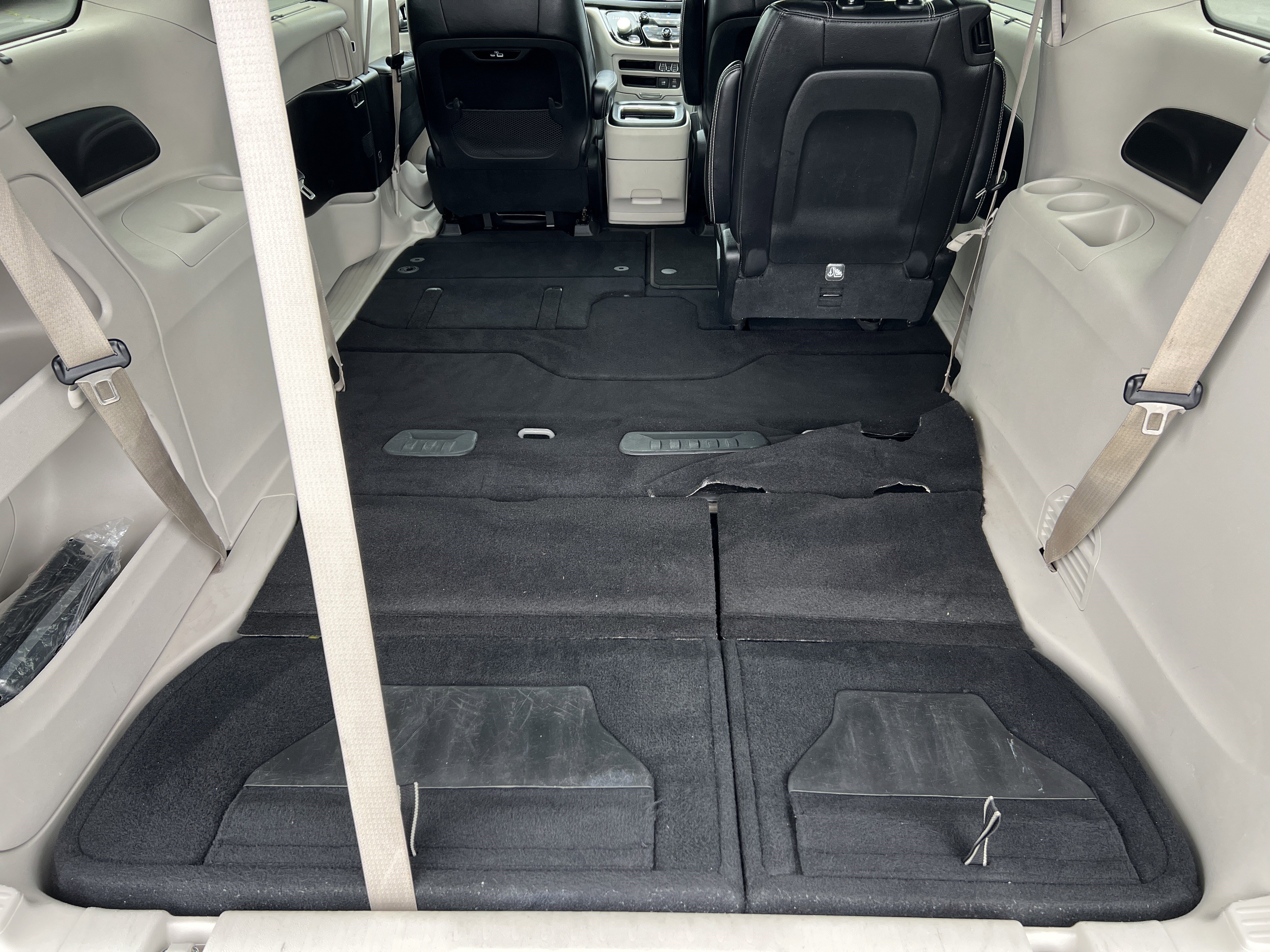 Used 2022 Chrysler Pacifica Touring-L FWD image 19