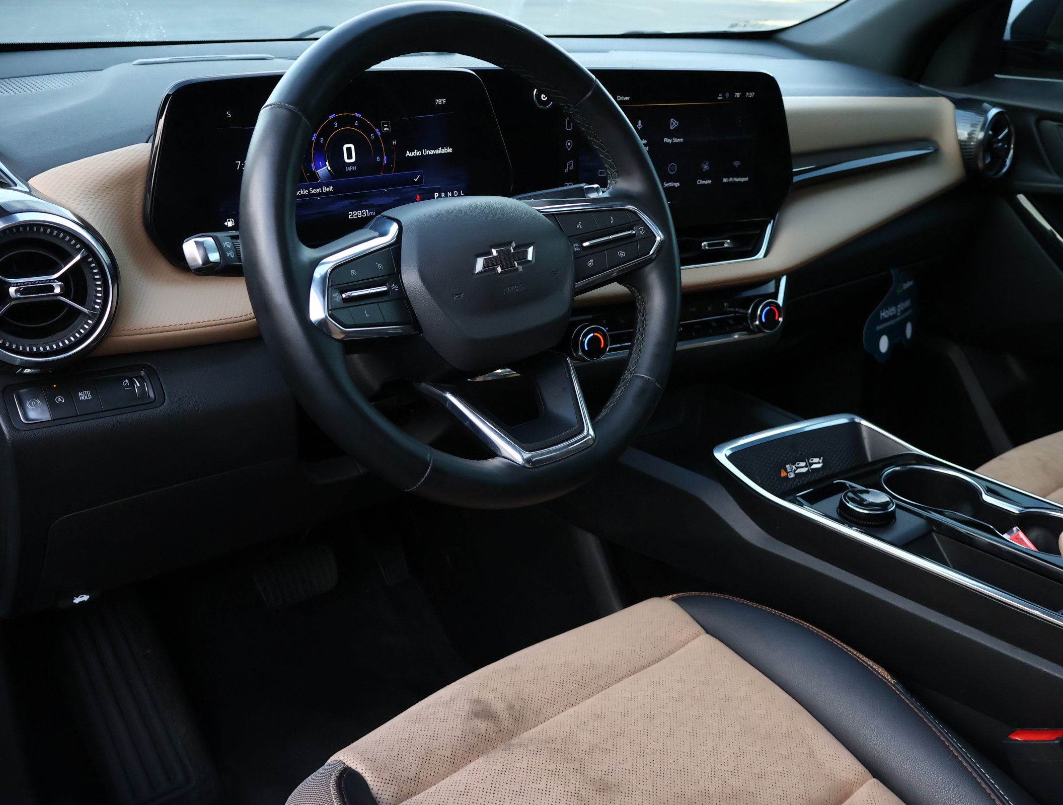 Certified 2025 Chevrolet Equinox ACTIV w/ Safety and Technology Package FWD image 3