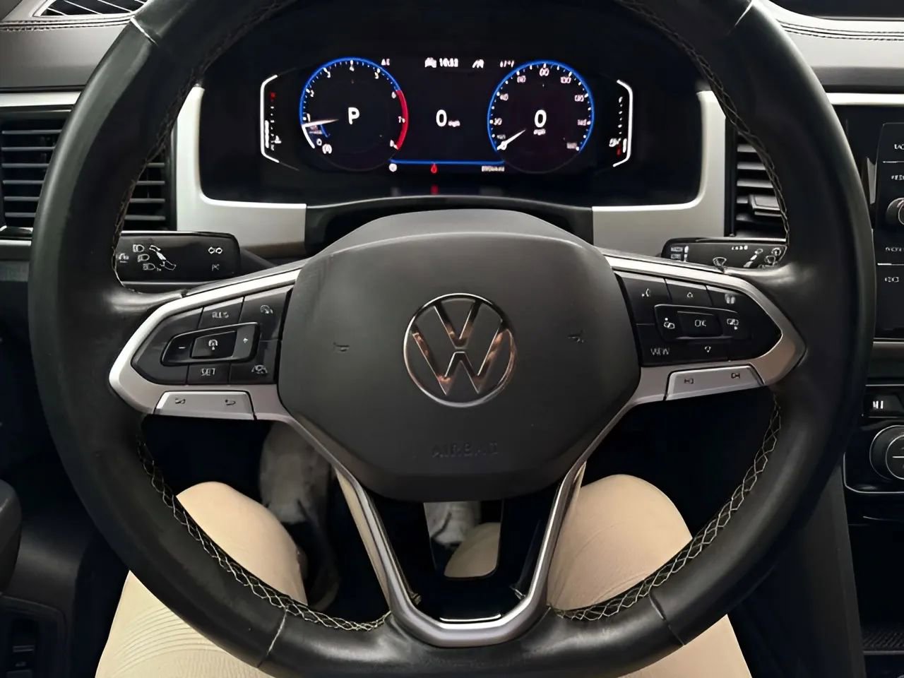 Used 2021 Volkswagen Atlas Cross Sport SEL image 40