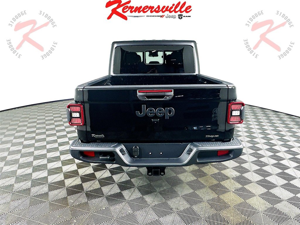 New 2025 Jeep Gladiator Willys image 6