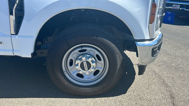 New 2026 Ford F250 XL RWD image 9
