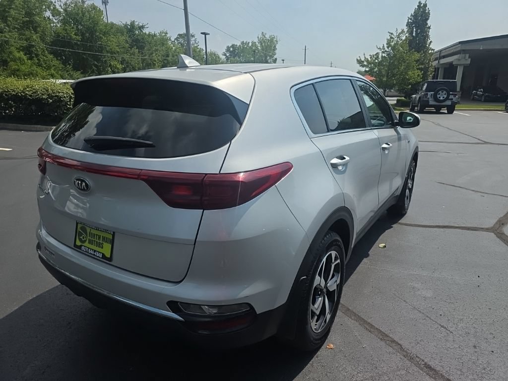 Used 2022 Kia Sportage LX AWD/4WD image 8