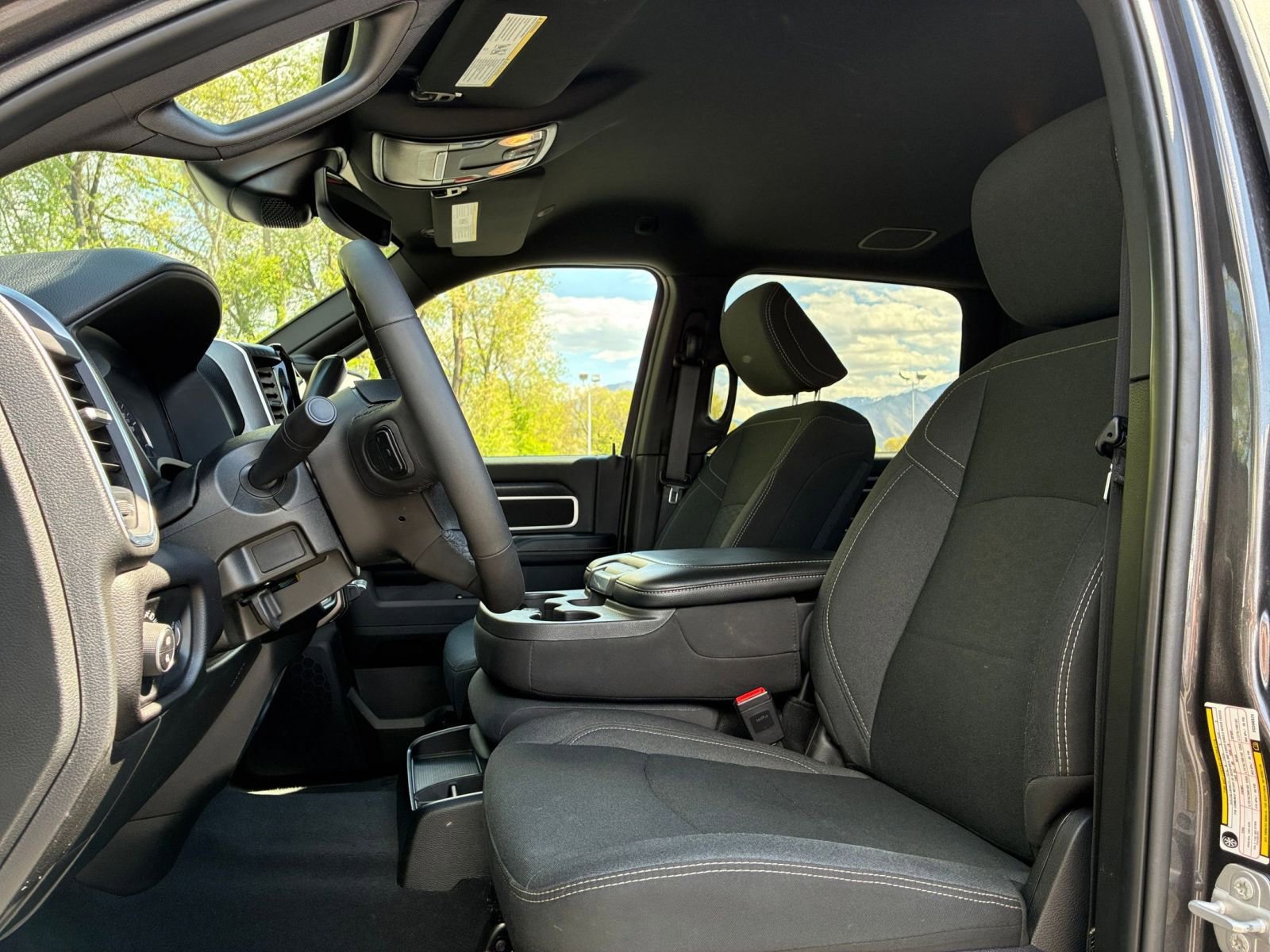 Used 2025 RAM 2500 Big Horn image 29