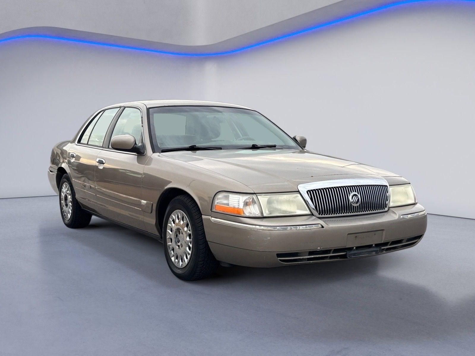 Used 2003 Mercury Grand Marquis GS image 4
