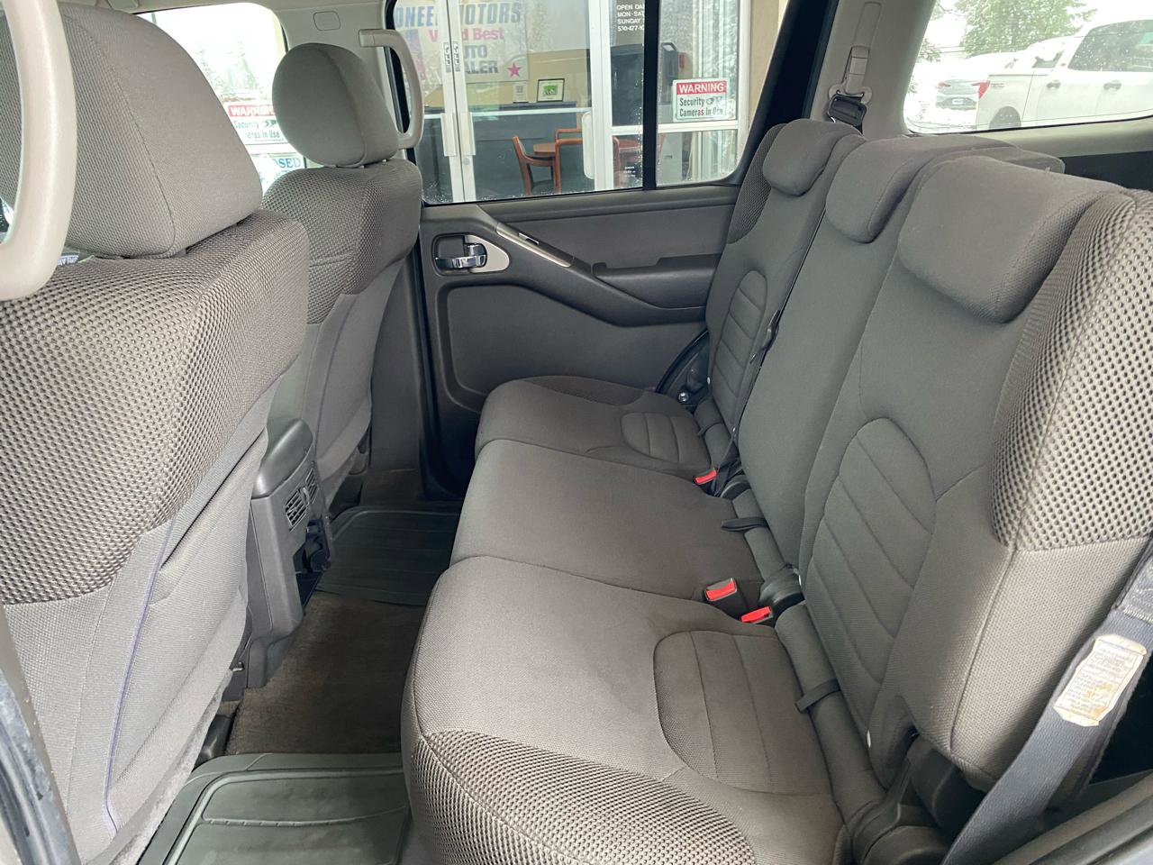 Used 2009 Nissan Pathfinder S RWD image 14