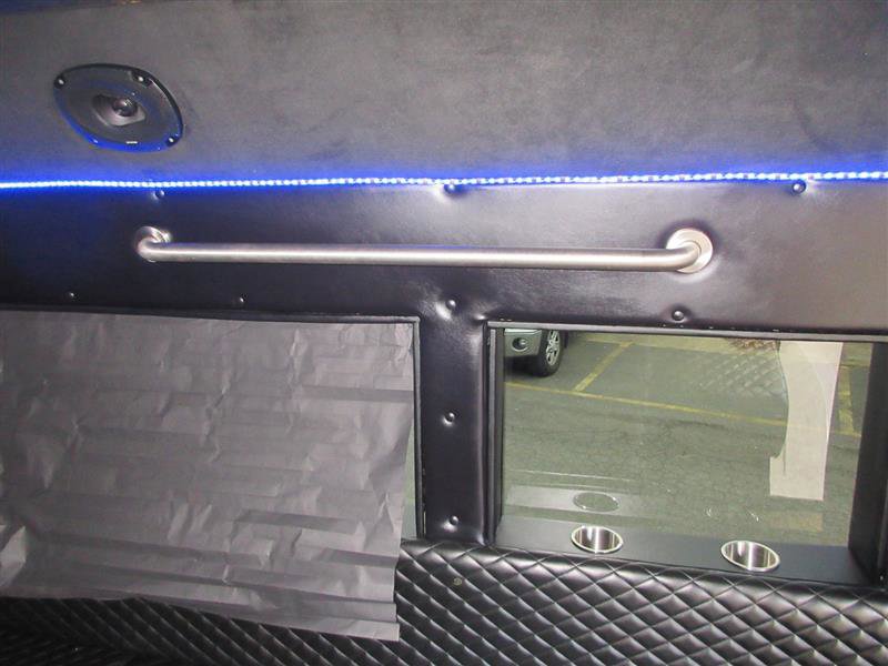 Used 2015 Ford Transit 250 148 High Roof Extended image 30