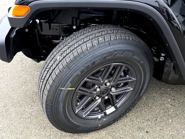 New 2026 Jeep Gladiator Sport AWD/4WD image 26