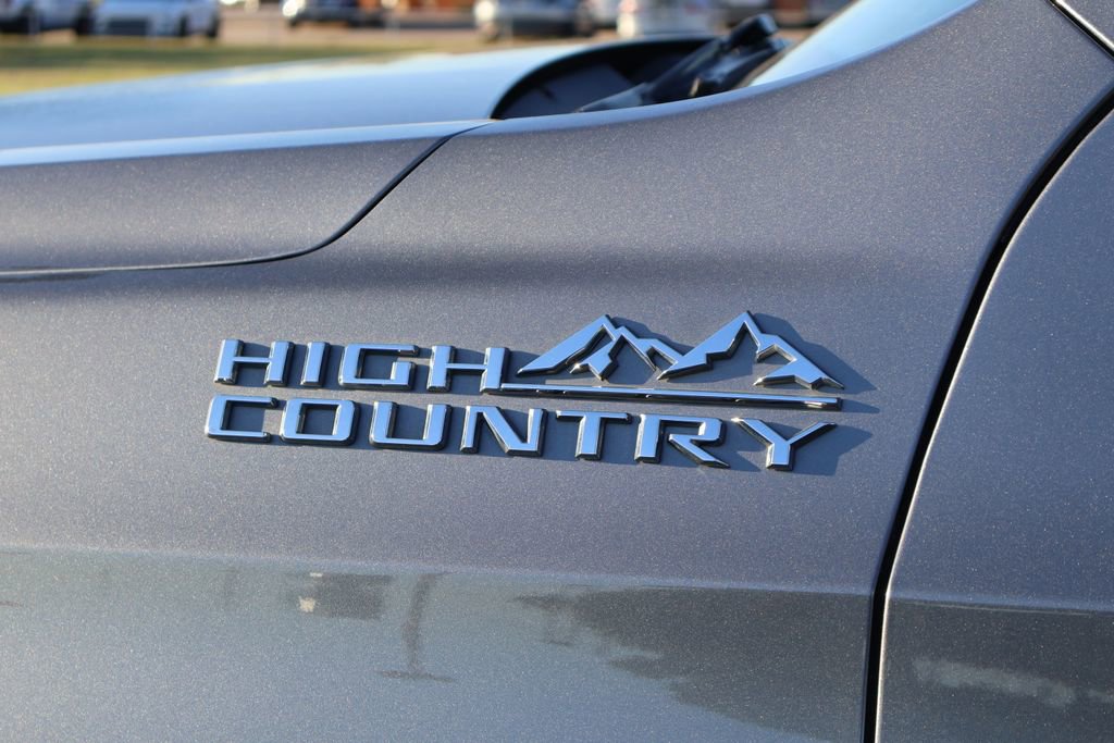 Used 2021 Chevrolet Tahoe High Country RWD image 10