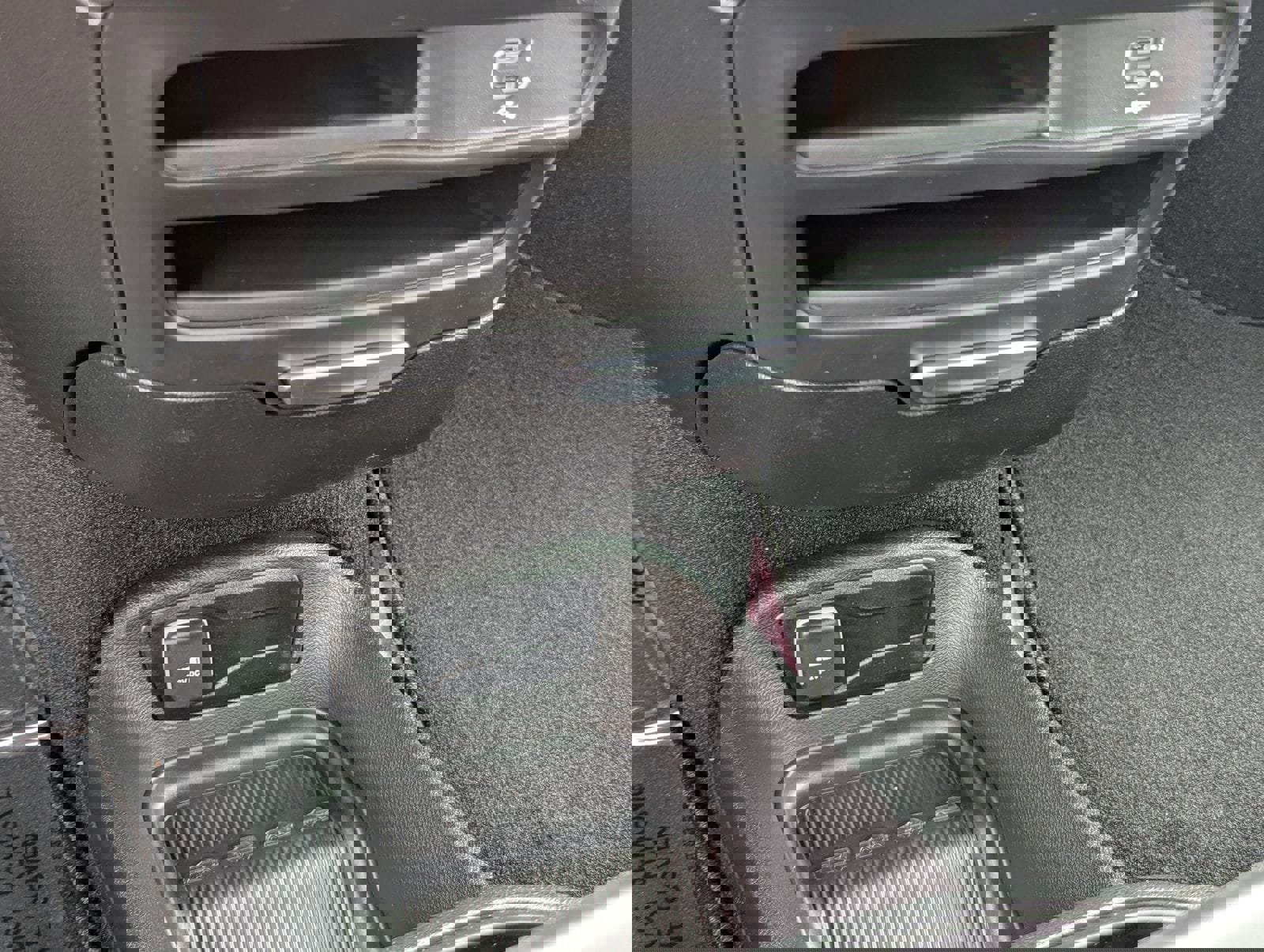 New 2026 Chrysler Pacifica Select image 20