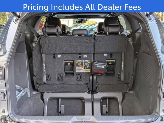 New 2026 Toyota Sienna Platinum AWD/4WD image 14