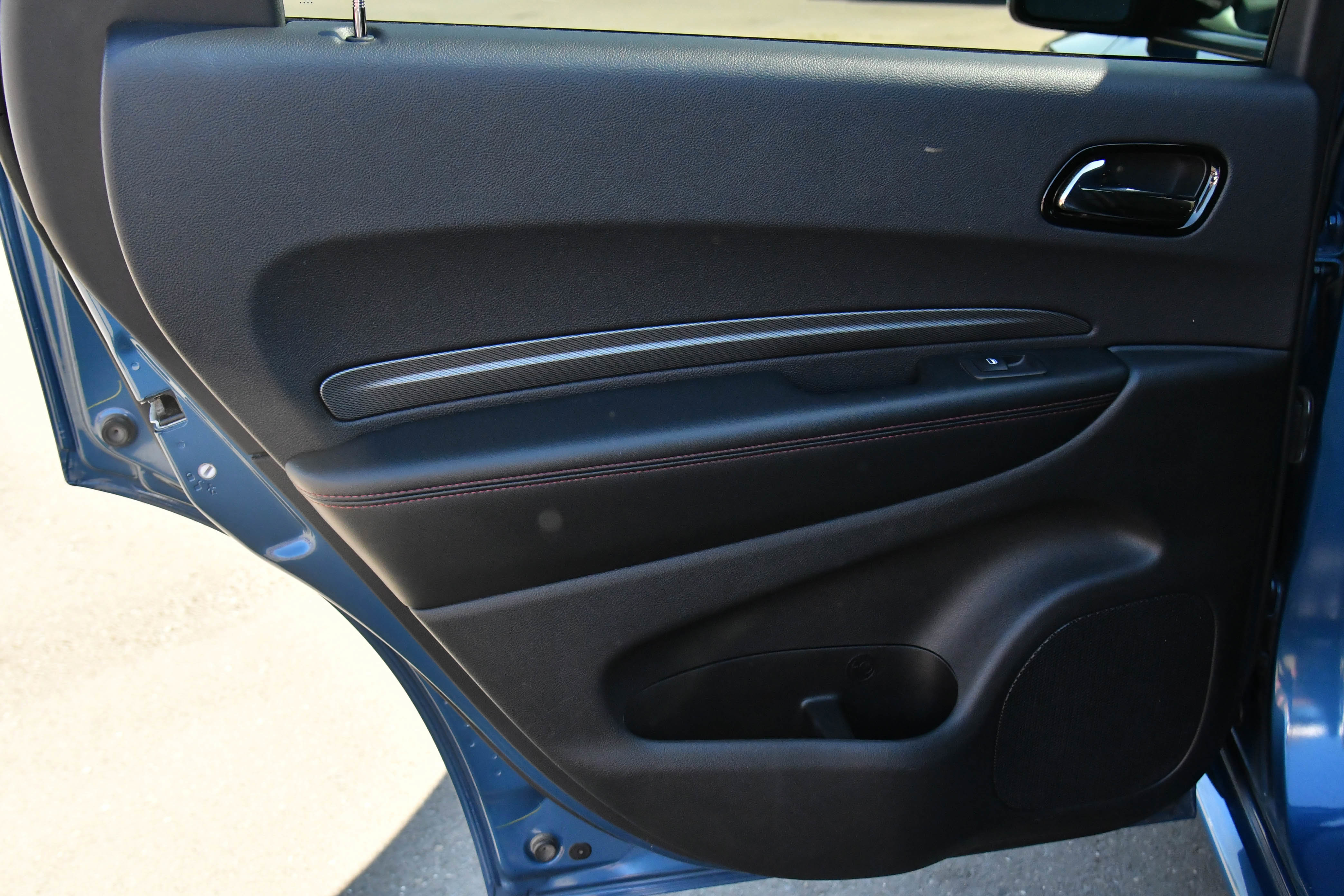 Used 2025 Dodge Durango GT image 38