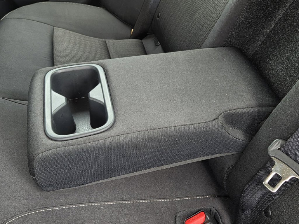 Used 2025 Nissan Altima 2.5 SV FWD image 37