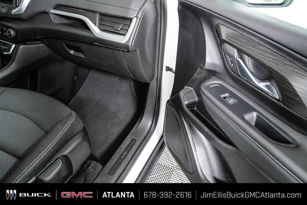 Certified 2024 GMC Terrain SLE FWD image 22