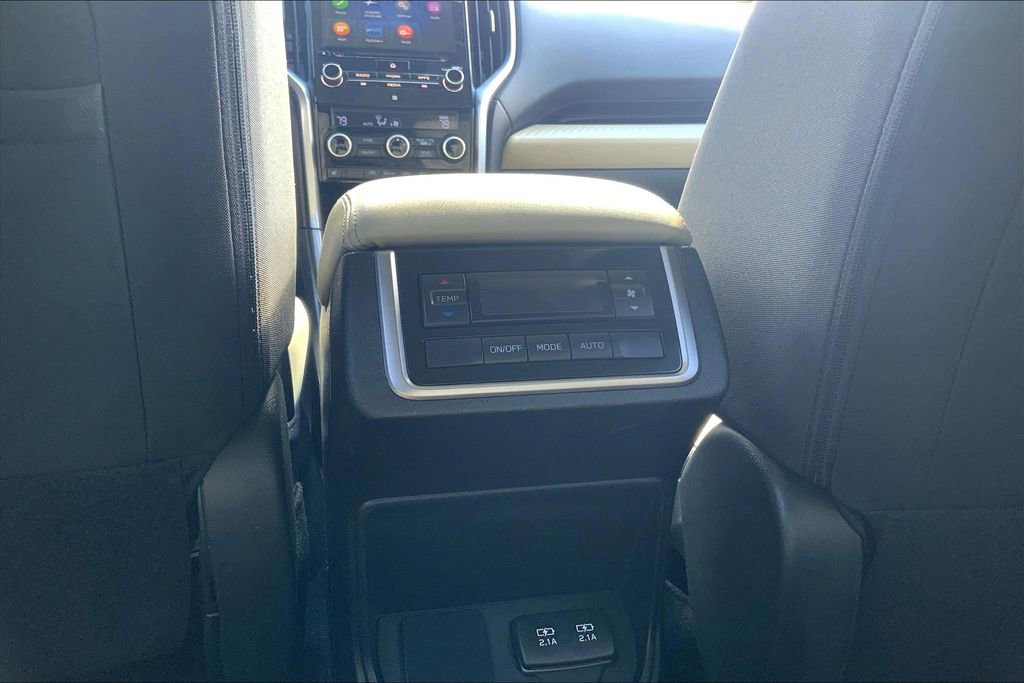 Certified 2022 Subaru Ascent Premium w/ Convenience Package image 40